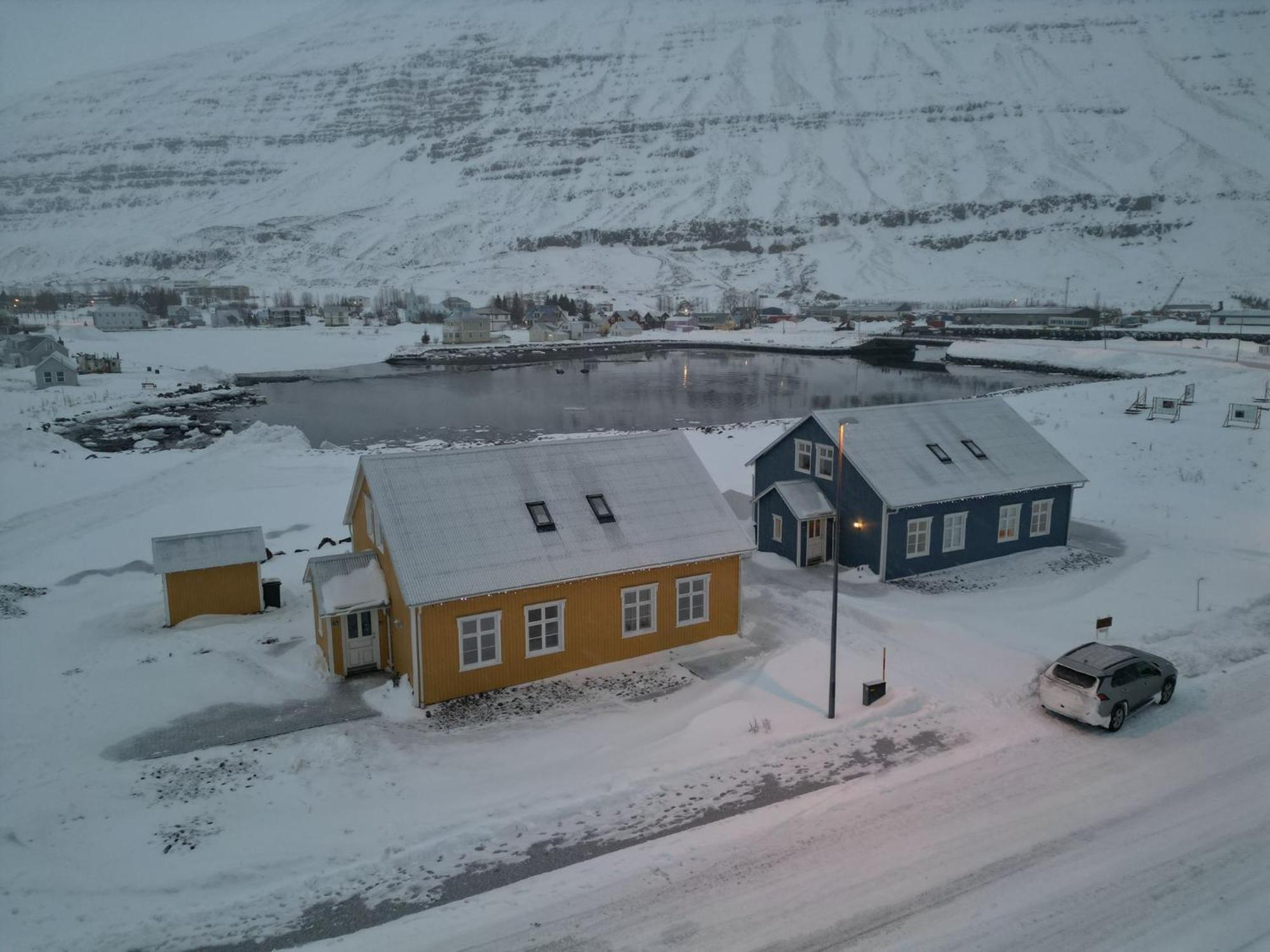 Lonsleira Apartments Seyðisfjörður Buitenkant foto