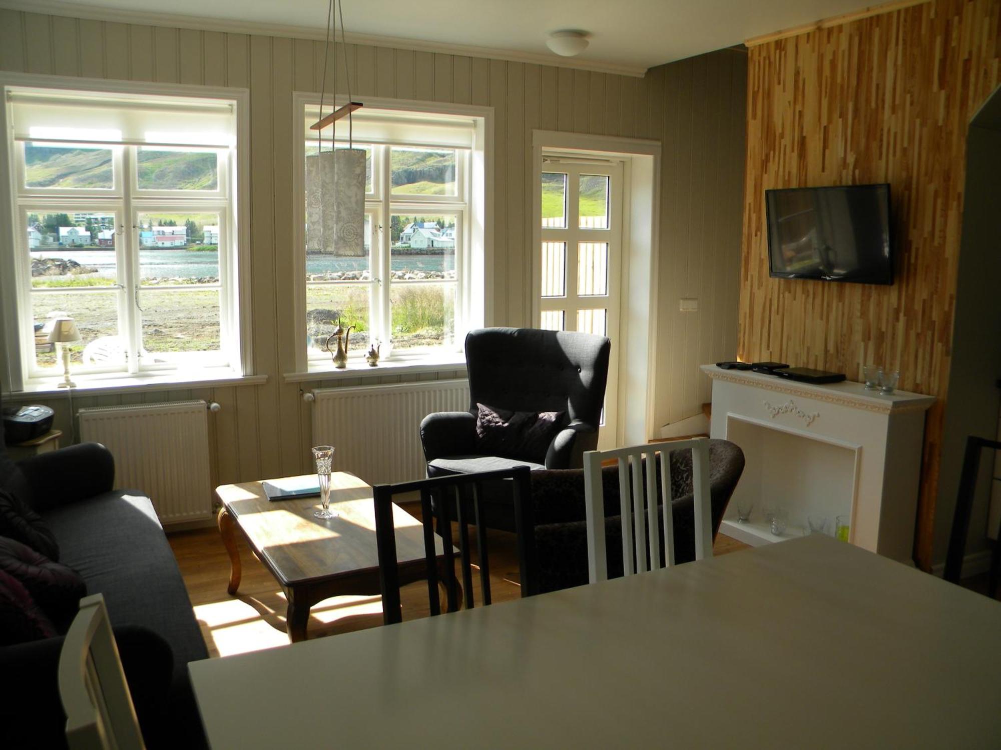 Lonsleira Apartments Seyðisfjörður Kamer foto