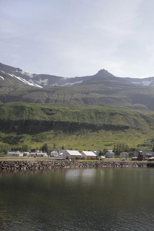 Lonsleira Apartments Seyðisfjörður Kamer foto