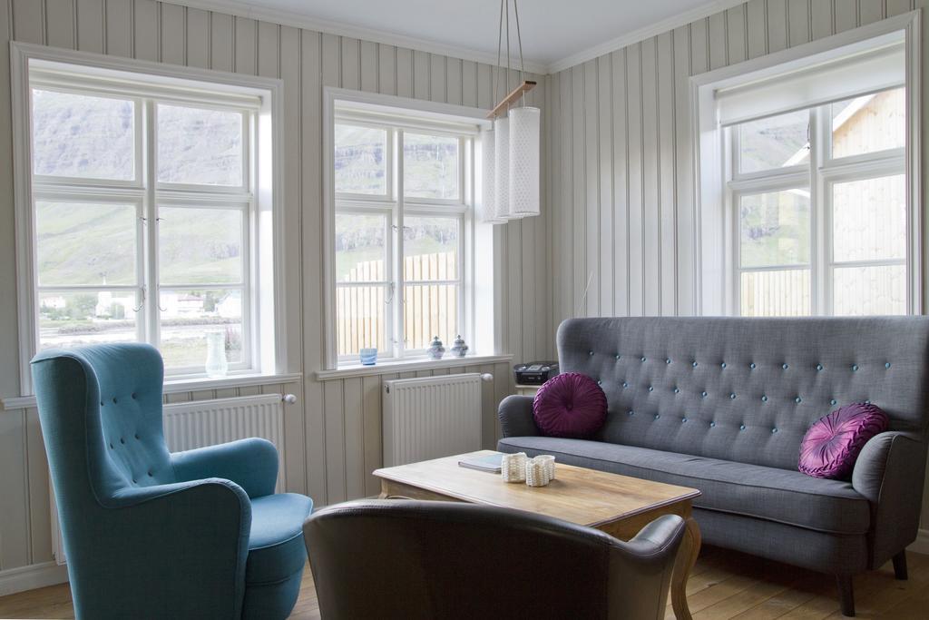 Lonsleira Apartments Seyðisfjörður Buitenkant foto